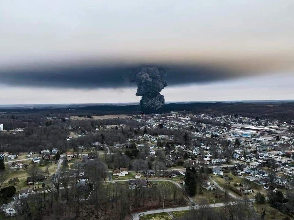 Train hauling toxic chemicals derails in Ohio border town, creates ‘environmental disaster’ in majority-White region